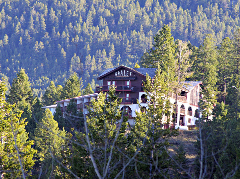 רדיום הוט ספרינגס Radium Chalet מראה חיצוני תמונה